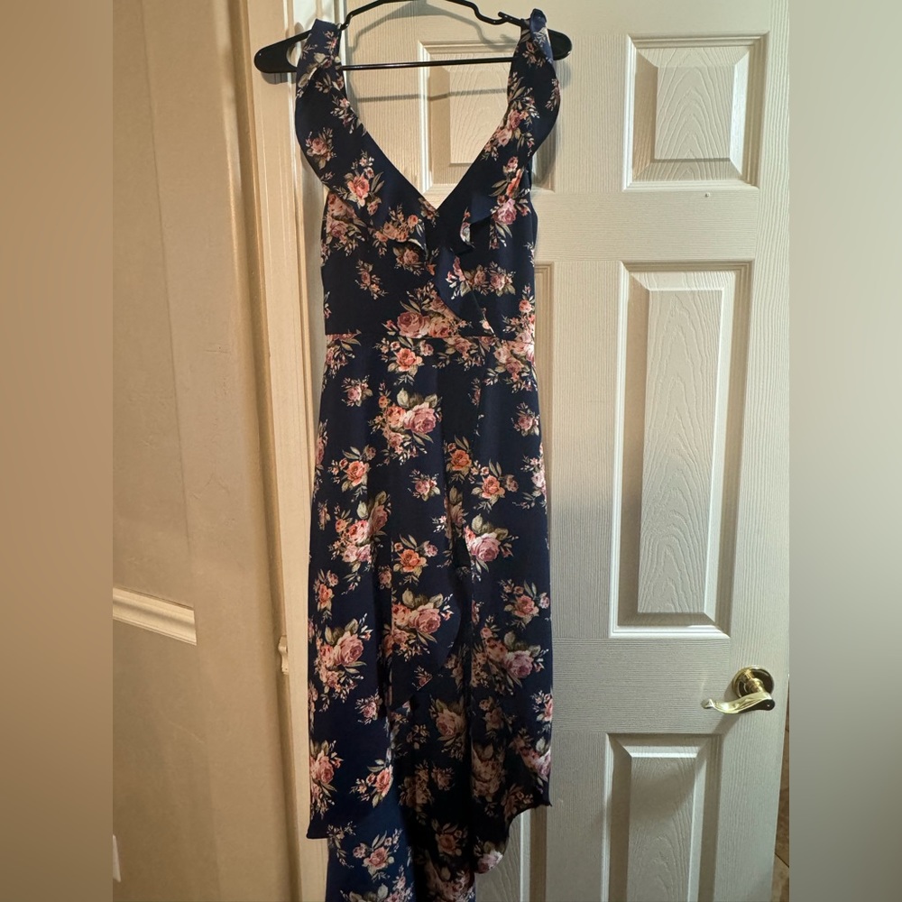 Iz Buyer Floral Dress